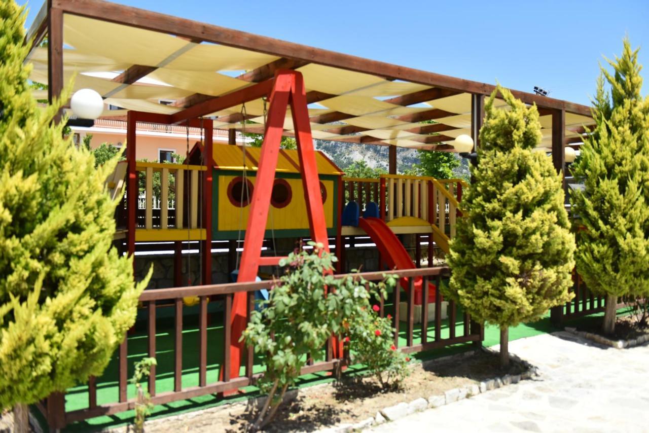 Hotel Kriti Max , Shengjin Shëngjin Esterno foto